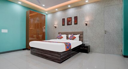 FabHotel Sky - Nr. Sapphire 83 Mall, Manesar Room Type - Family Room