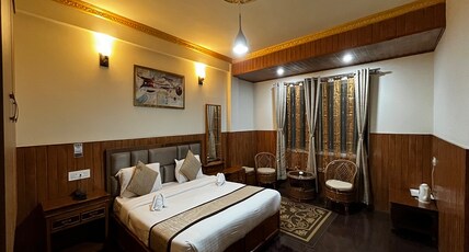 Hotel Kasturi Palace & Restaurant Room Type - Double Super Deluxe Rooms (with view)