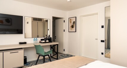 Shirvan Grand Room Type - Standard Room