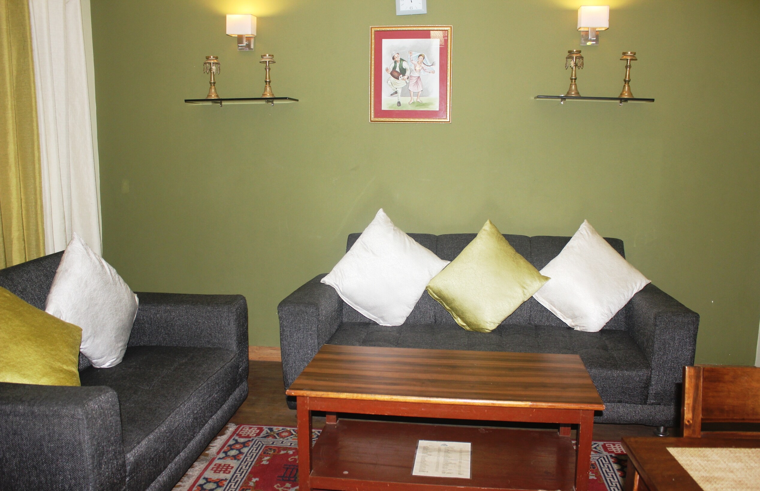 Shumbuk Homes Service Apartment - Tap to explore photos