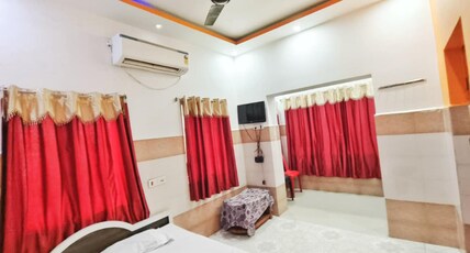 Maa Durga Guest Room Type - Deluxe Room AC