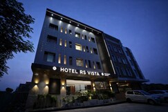 Hotel Rs Vista by Dominent Hotels