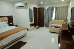 Hotel Samrat