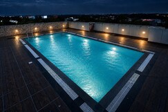Transit Suites by Grandwest