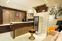 V Inn Studio