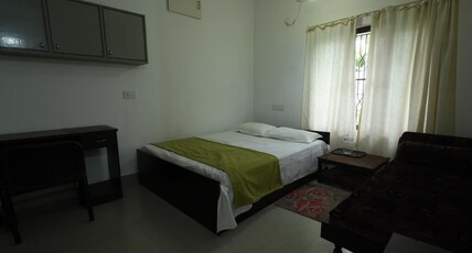 Dans Villa Room Type - Deluxe Room