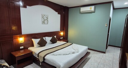New Forest Patong Room Type - Standard Double Room No Window No Balcony