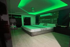 FabHotel Dev Palace II