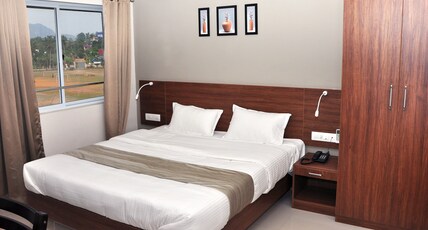 hotel mayo Room Type - Suite Room