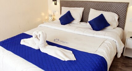 Citrus Classic Mambakkam Chennai Room Type - Junior Suite With balcony
