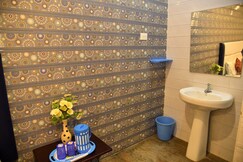 Address of Right Choice Hotels