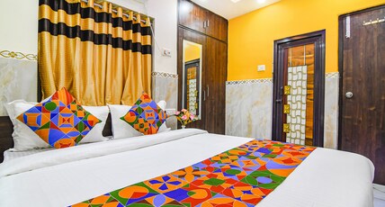 FabHotel MN International Room Type - Deluxe Room