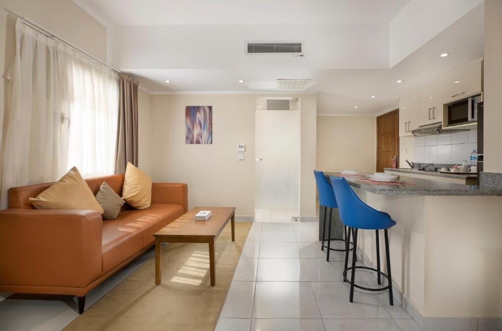 Vibotel Resident Hotel Apartment - Tap to explore photos