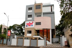 Shree Yashwant Lodge 