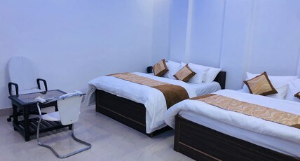 Hotel Tomar White House Room Type - Family Room