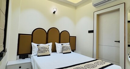 Kashi Vilas Inn Room Type - Bedroom 001