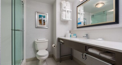 Hampton Inn - Springfield Room Type - 1 KING STUDIO NONSMOKE
