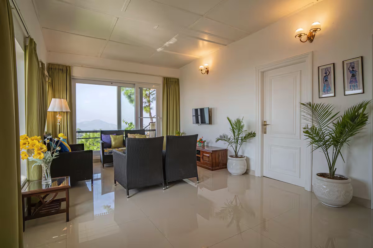 Mystic Pines 4 BHK Villa Kasauli - Tap to explore photos