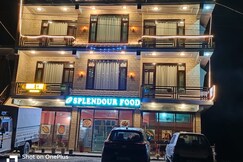 Splendour food and stays