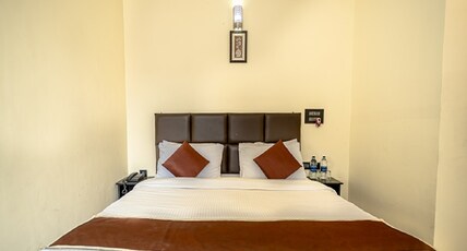 Flutter Hotels & Resorts Room Type - 4 Bedded Family Room With Balcony