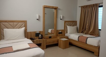 The Chances Inn Room Type - Deluxe Ac Twin Bed Room