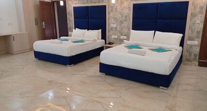 Hotel Sunrise Room Type - Family Double Bed Room