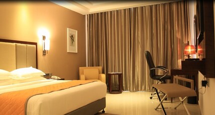 Sennetta Hotel Thiruvallur Room Type - STANDARD  ROOM
