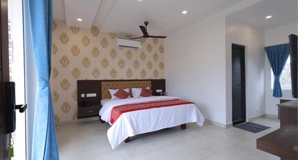 Anglo Resort Room Type - Deluxe Room