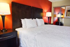 Hampton Inn & Suites Elk City, OK