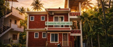 Shravni Holiday Inn