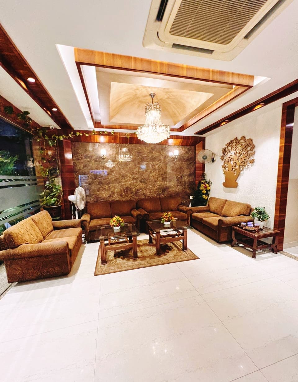 Hotel Royal Villa - Amritsar - Tap to explore photos