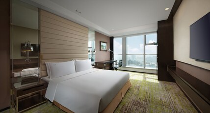 Holiday Inn Beijing Focus Square, an IHG Hotel Room Type - 1 King Standard