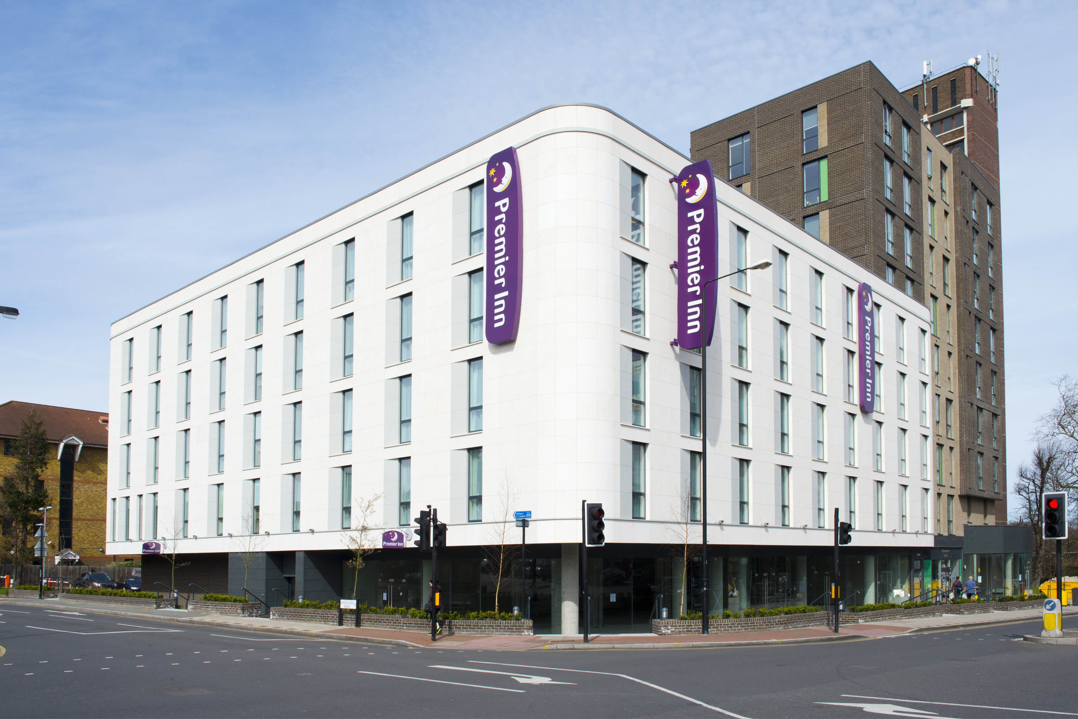 Premier Inn London Sidcup - Tap to explore photos