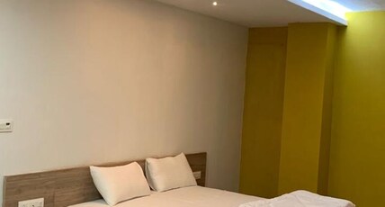 VFC - Sports Club Room Type - Suite Room
