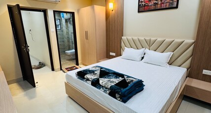 Ganges Heaven  Air Conditioned 3 BHK Room Type - Ganges Heaven Balcony View 2