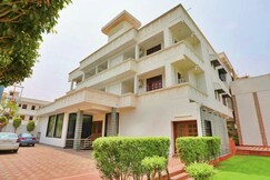 Hotel Marc Royal - Agra