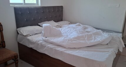 HOTEL ROYAL MISTY DELUX Room Type - SUITE ROOM