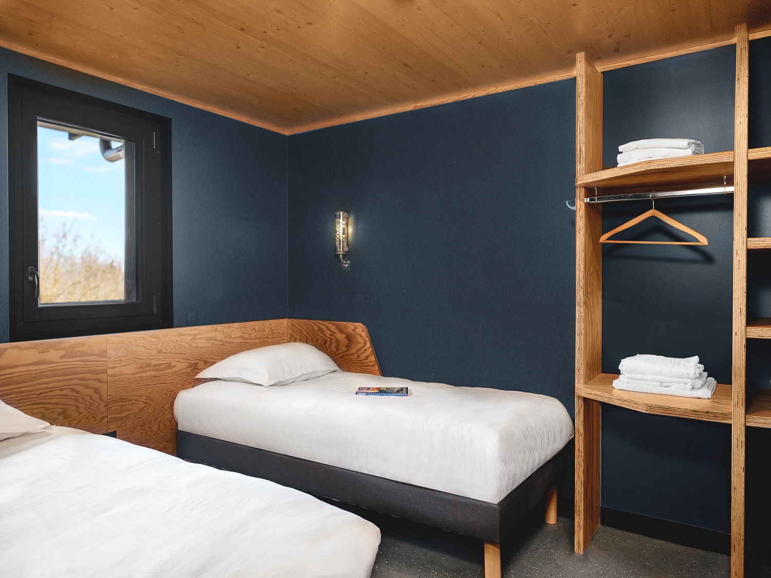 Eklo Hotel Marne La Vallee - Tap to explore photos