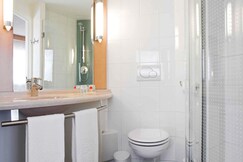 ibis Cotonou