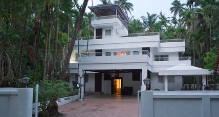 Suhasini Villa Room Type - Suite AC Room