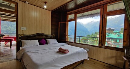 Suraj Guest House And Cafe Room Type - Double Bed Room Top Floor Suraj Guest House And Cafe Room Type - Double Bed Room Top Floor
