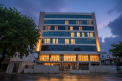 Super Townhouse MIDC Andheri Formerly Royal international