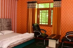 Hotel O by OYO Graceland