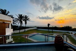 Villa Bay by Youkoso