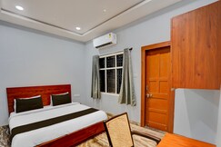 Hotel O Stay Here