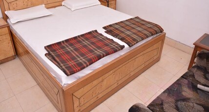 Hotel Tourist Complex Room Type - Deluxe Room(A.C)