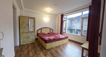 Rockstar Stay : Best Home Stay In Old Manali Room Type - Bedroom 3
