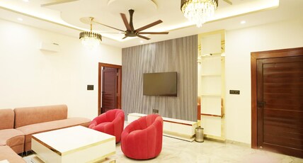 Gurugram Resort Mussoorie Room Type - Family Suite