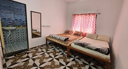 Shri Gurudatt (Patil) Home Stay Room Type - Bedroom 3