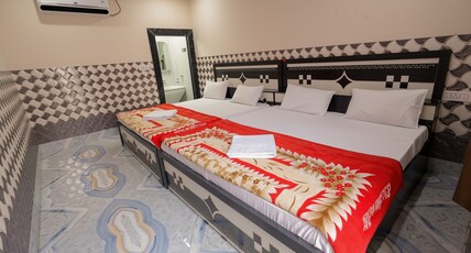 Omji Niwas - Kalyan Keshar Dham Room Type - Deluxe Family Rooms